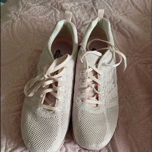 Women’s Sketchers